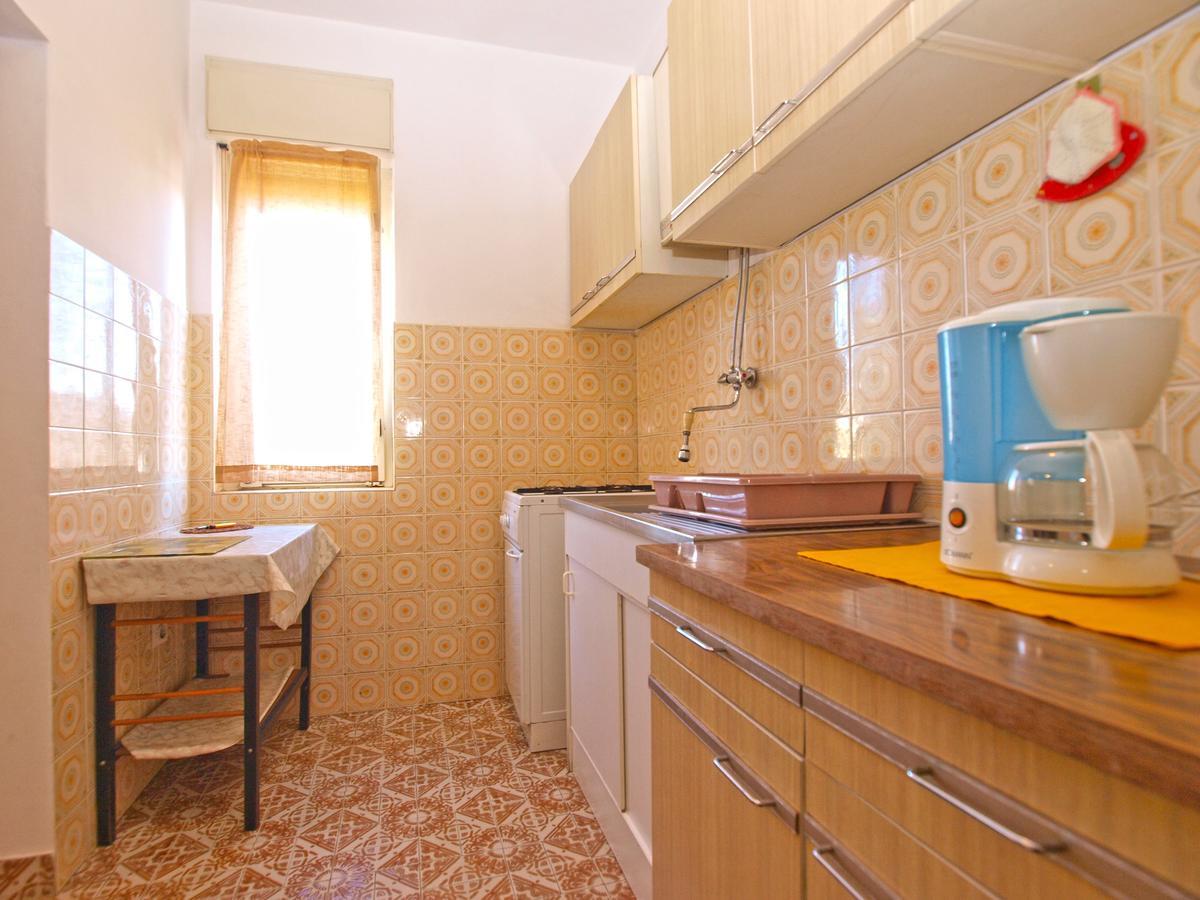 Apartments Mirela 1554 Pula Ngoại thất bức ảnh